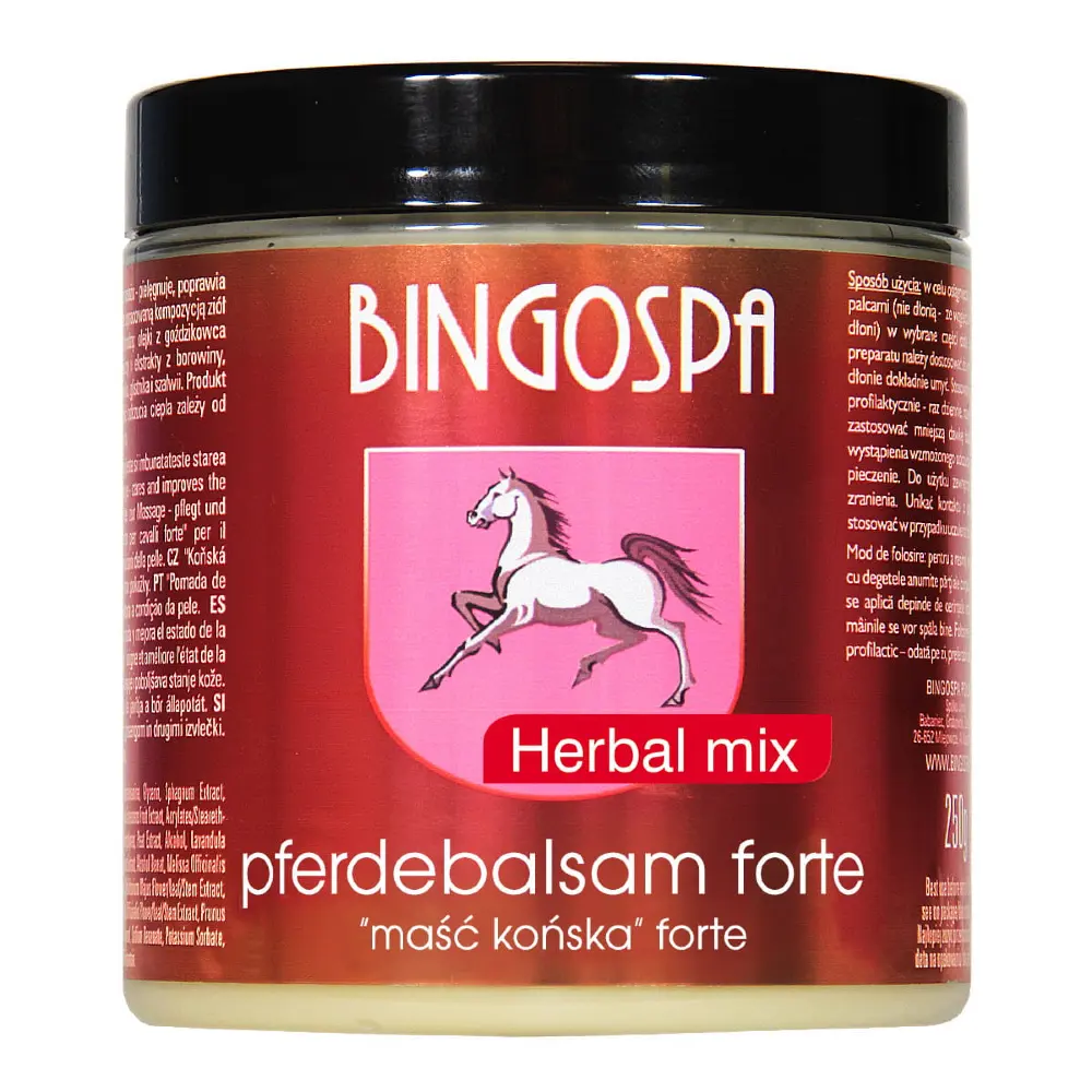 Lämmin hevosbalsami yrteillä ja öljyillä